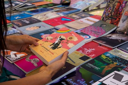 Editoriales grandes, medianas y pequeñas participan de la Felba