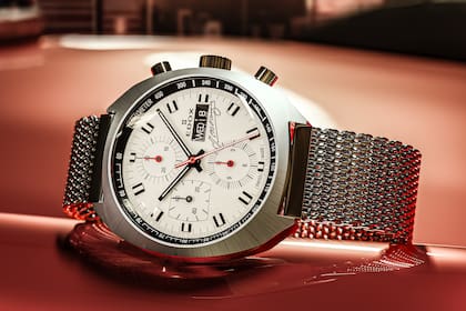 Edox se asocia con la Fundación Juan Manuel Fangio y presenta una Edición Limitada de 115 piezas en homenaje al Quíntuple Campeón Mundial.