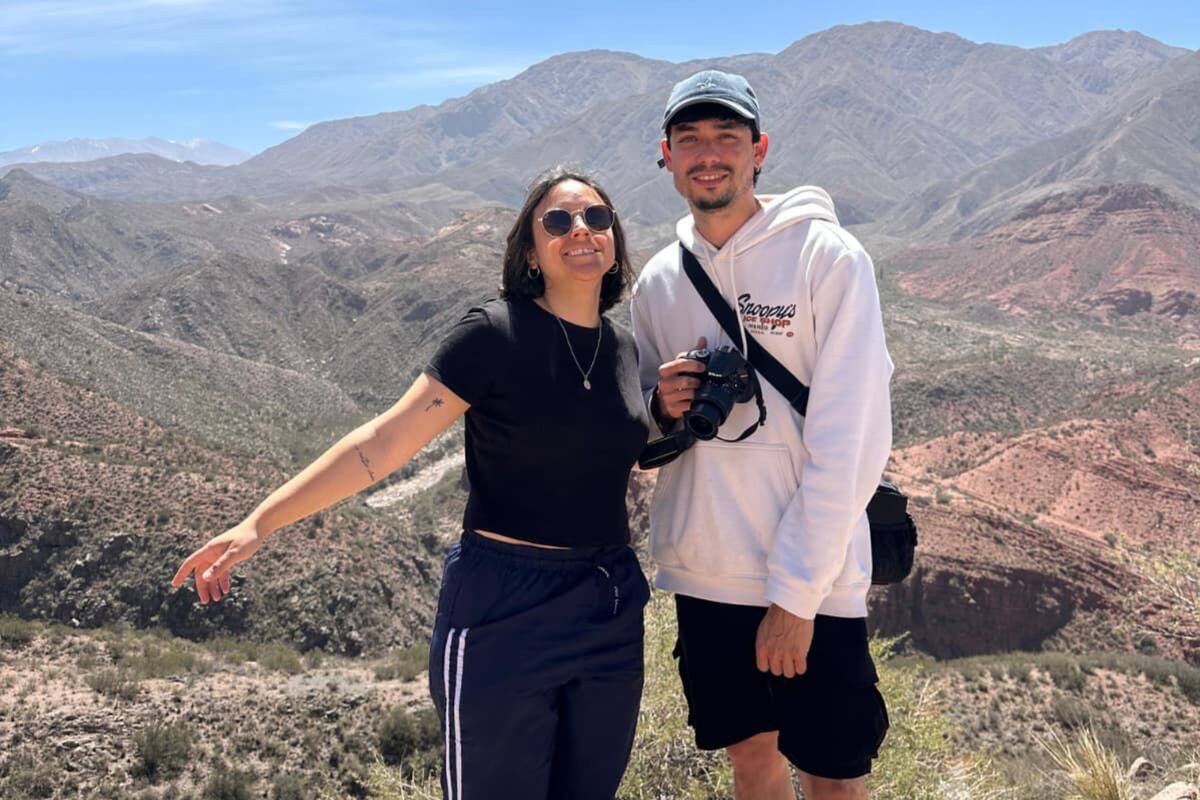 Eduard y Evelyn, la pareja que renunció a su trabajo y ahora recorre Sudamérica en auto
