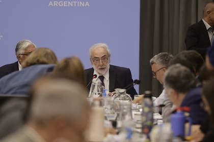 Eduardo Barcesat.