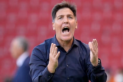 Eduardo Berizzo dejó de ser entrenador del seleccionado paraguayo