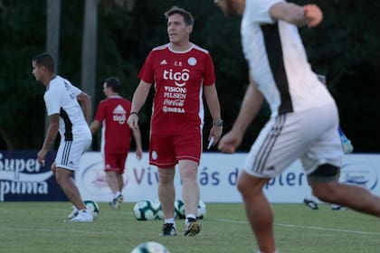 Eduardo Berizzo, entrenador del seleccionado de Paraguay