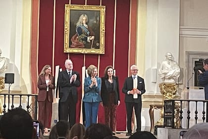 Eduardo Costantini al recibir el Premio Internacional de Mecenazgo