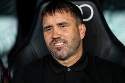 Eduardo Coudet extraña las conferencias de prensa de antes, con los periodistas en la sala