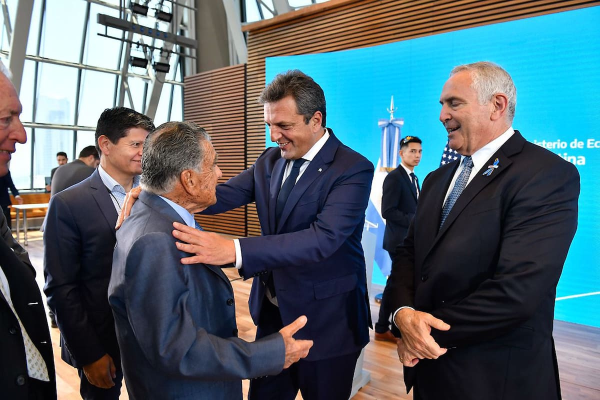 Eduardo Eurnekian fue el anfitrión del asado