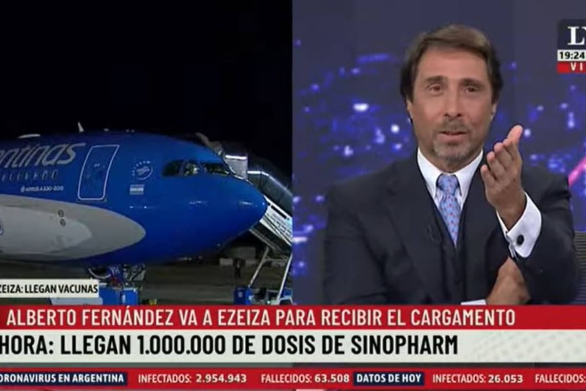 Eduardo Feinmann realizó una serie de comentarios irónicos sobre la visita del presidente a Ezeiza para recibir un cargamento de vacunas contra el coronavirus
