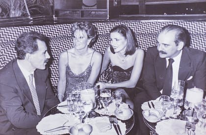 Eduardo Ferahian, Graciela Quintans, Patricia Miccio de Btesh y Louis Btesh