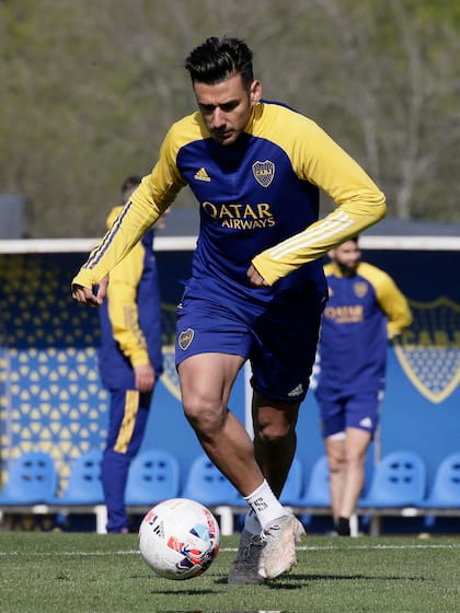 Eduardo Salvio, cada vez más cerca de su regreso a la primera división de Boca