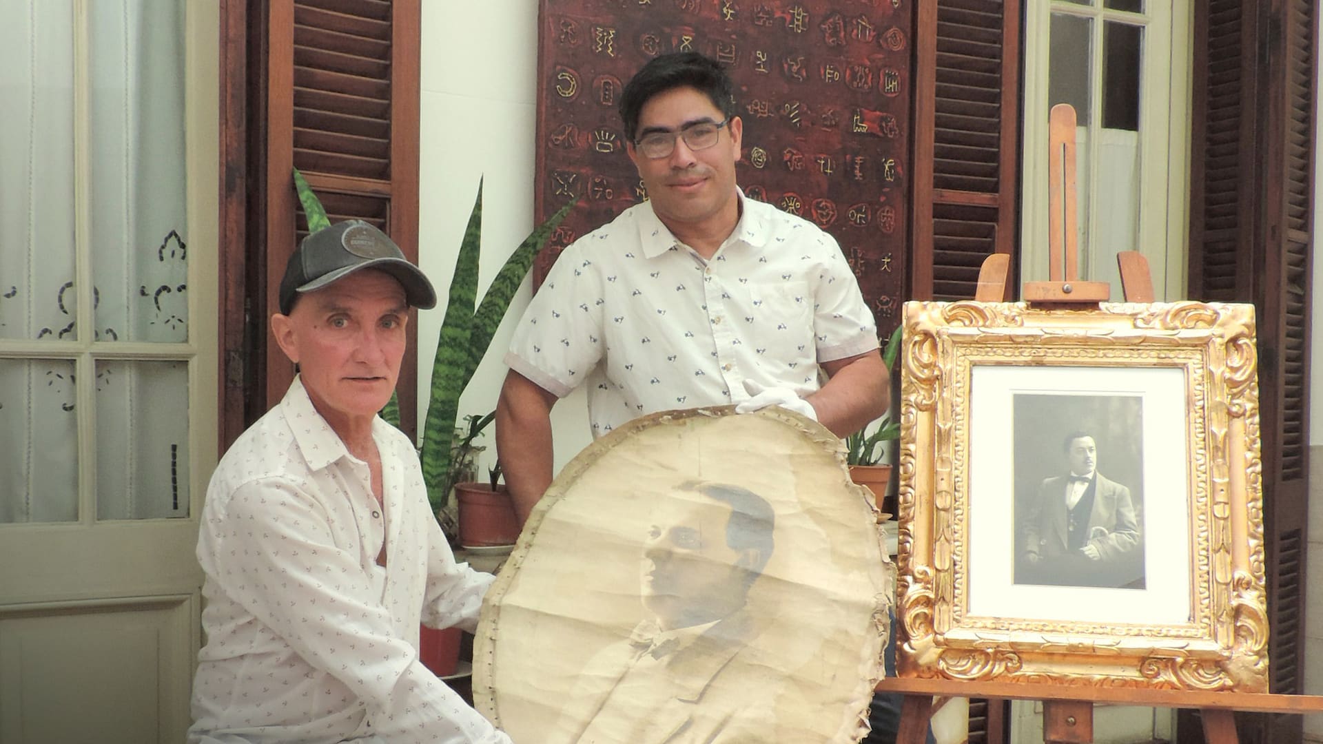 Eduardo Sanz y Jeremi Salvatierra. Juntos, y casi sin buscarlo, rescataron un valioso acervo del arquitecto Virginio Colombo.