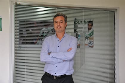 Eduardo Spinosa se encargó de explicar los detalles de la venta de Giuliano Galoppo