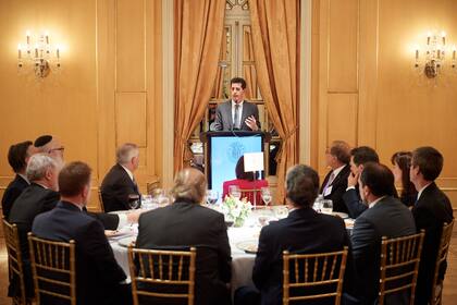 Eduardo "Wado" De Pedro en una cena reservada organizada por el Council of Americas en el Alvear Palace Hotel