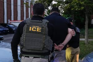 Exigen respuestas tras la muerte de un migrante latino en un centro de detención de Nueva Jersey