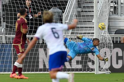 EEUU inicia el 2025 con victoria de 3-1 sobre Venezuela en amistoso, sin titulares habituales