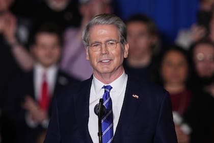 EEUU sanciona a 4 empresas venezolanas y a 4 buques tanque en ofensiva contra Maduro