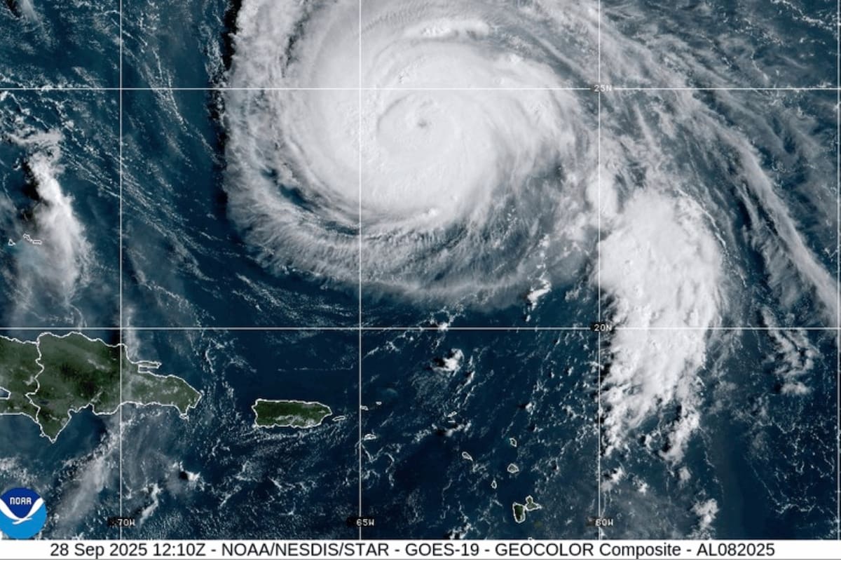 EEUU se prepara para tormenta que golpeará la costa este como huracán Imelda en los próximos días