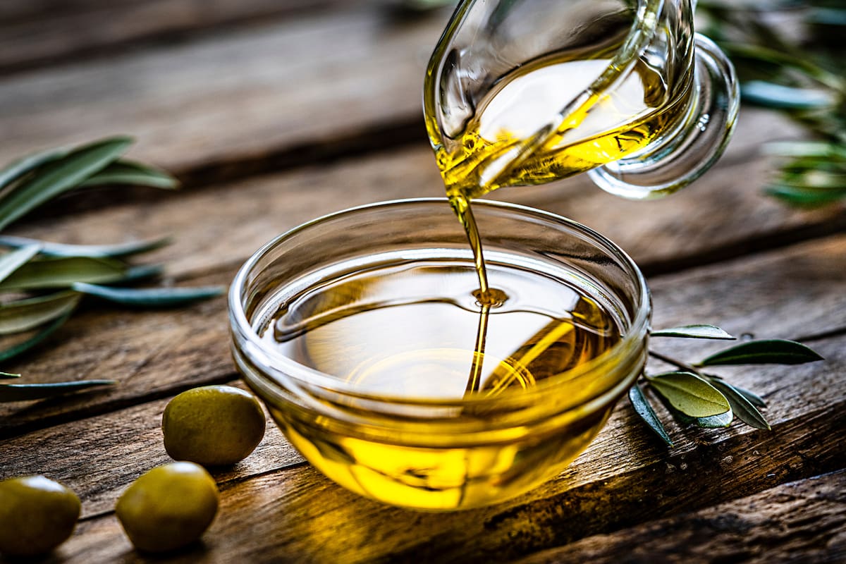 EE.UU. solo produce el 2% del aceite de oliva que consume; aranceles a España, Italia y Grecia agravarán su precio ya en alza