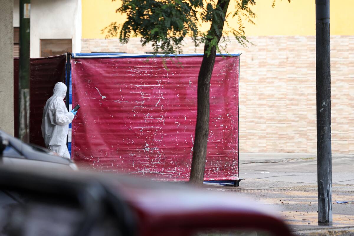 Efectivos de la Policía realizan peritajes en la zona donde ocurrió la tragedia