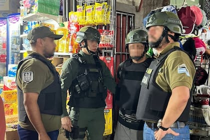 Efectivos de Unidad de Investigaciones de Delitos Complejos y Procedimientos Judiciales “Cinturón Sur” dieron con el paradero de un hombre que poseía pedido de captura internacional