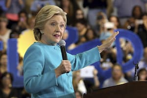 Efemérides del 12 de abril: se cumple un nuevo aniversario de la candidatura presidencial de Hillary Clinton