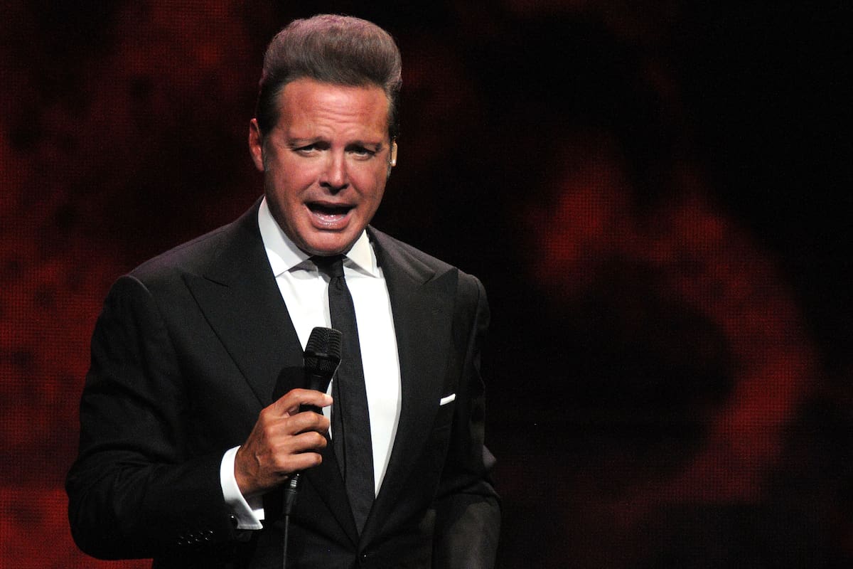 Efemérides del 19 de abril: hoy cumple años el cantante Luis Miguel (Photo by Gerardo Mora/Getty Images)