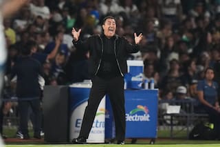 Efraín Juárez emigra de Pumas a un mes del arranque del torneo