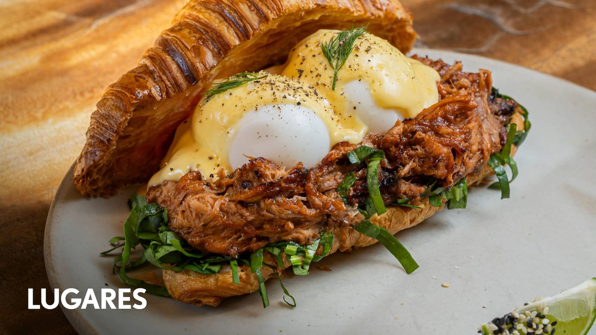 Eggs Benny, uno de los platos fijos del pionero Surry Hills