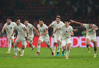 Egipto, posible futuro rival de la selección argentina, fue vencido tanto en la final de la Copa Africana como en la clasificación a Qatar 2022 por Senegal.