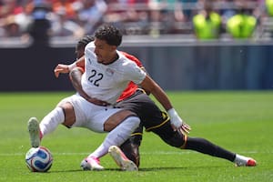 Bélgica era el dueño de la pelota, pero Egipto se puso al frente ¡con un golazo de afuera del área!