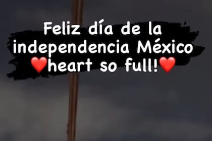 Eiza González disfruta de su última visita a su casa en México