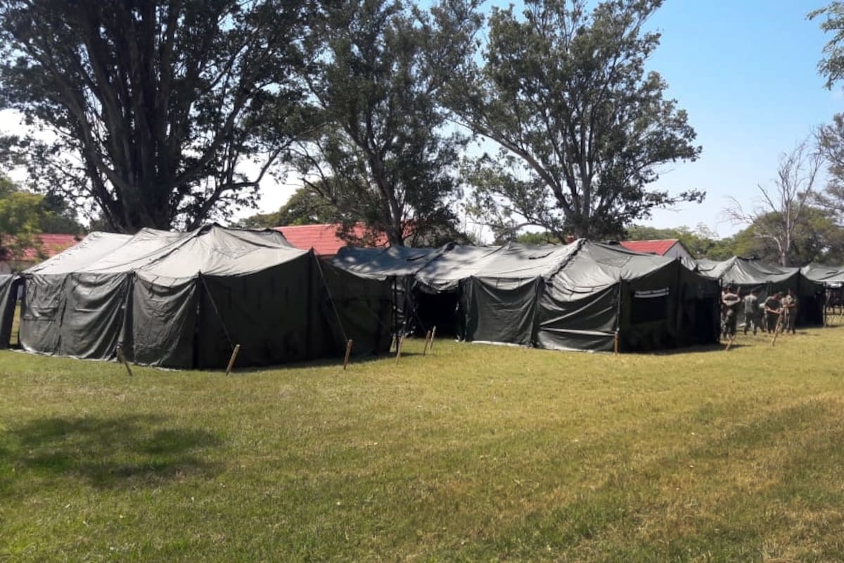 Ejercito Argentino instala hospitales de campañas