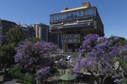 El 1 de marzo reabre la Biblioteca Nacional Mariano Moreno