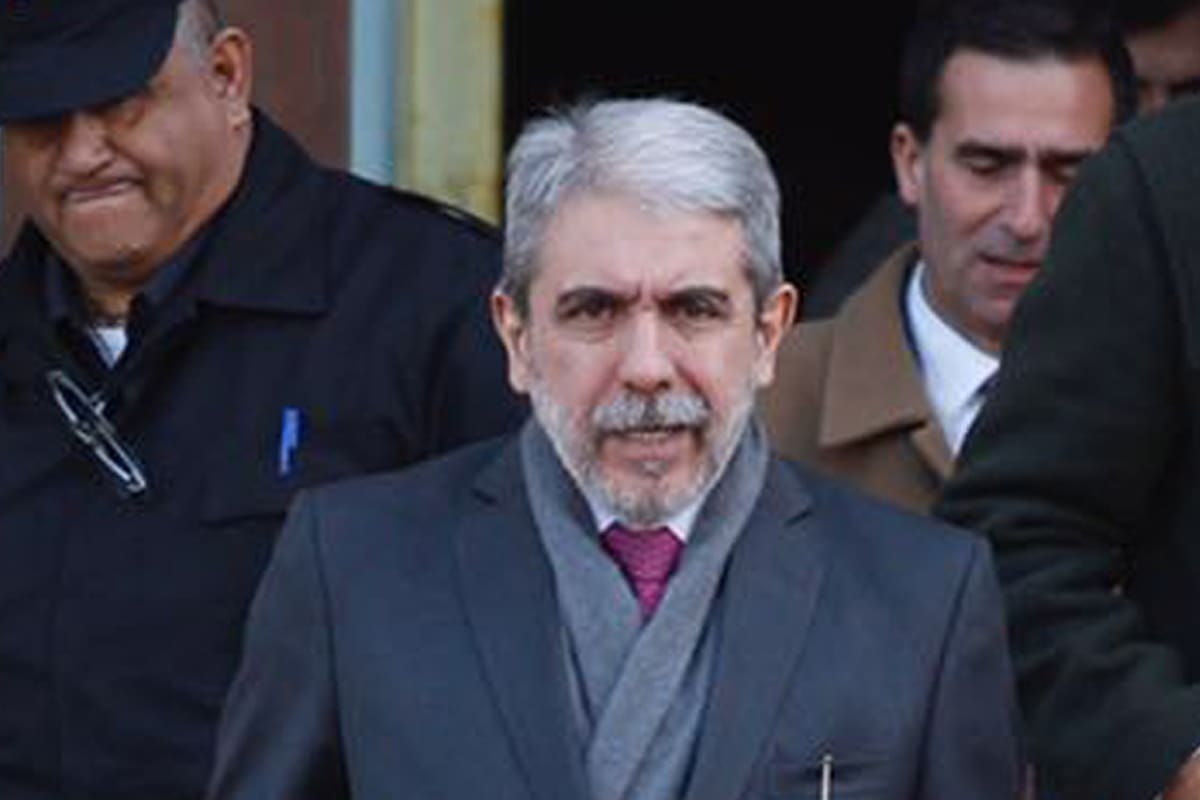 El 10 de noviembre el juez federal Claudio Bonadio elevó a juicio oral y público la causa por irregularidades con el plan Qunita, por lo que irán al banquillo, entre otros, Fernández y el ex ministro de Salud de la Nación Daniel Gollán.