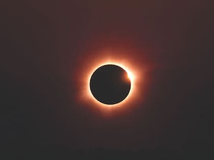 El 12 de agosto de 2026, un eclipse solar total recorrerá Groenlandia, Islandia, el norte de Rusia, el océano Atlántico, España y un pequeño rincón de Portugal