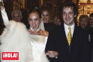 El 13 de diciembre, día en que se celebró el casamiento,
está cargado
de significado
para la
novia, ya que
coincide con el
aniversario de
la muerte de
su padre