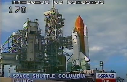 El 16 de enero de 2003, el lanzamiento fue transmitido en vivo por decenas de canales de todo el mundo.