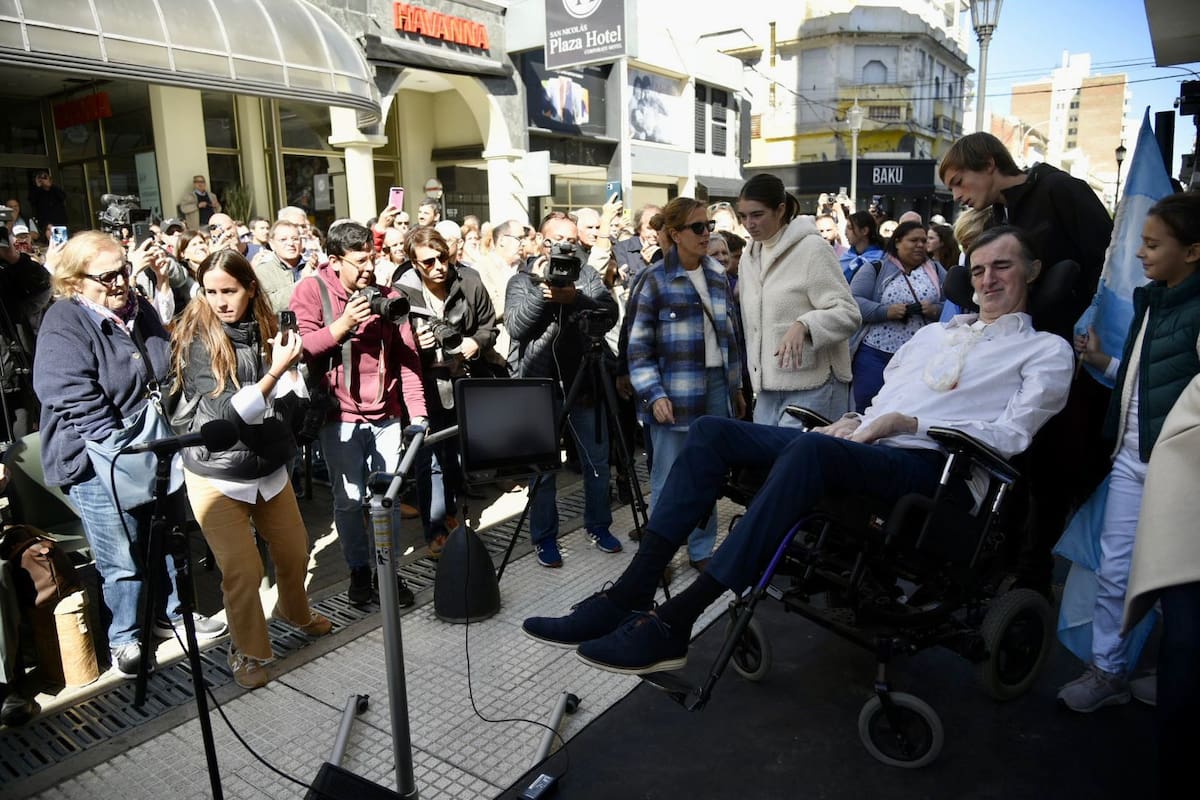 El 1° de mayo, Esteban Bullrich hizo un acto en San Nicolás