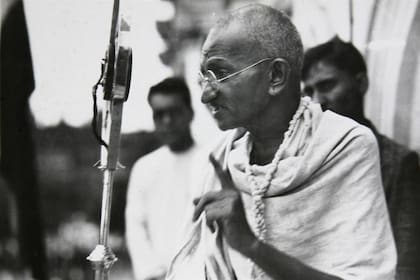 El 2 de octubre es el Día Internacional de la No Violencia en homenaje al nacimiento de Mahatma Gandhi.