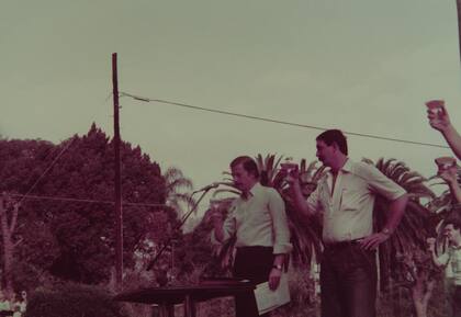 El 21 de septiembre de 1985 Hugo Masci fundó e inauguró el Club de Amigos