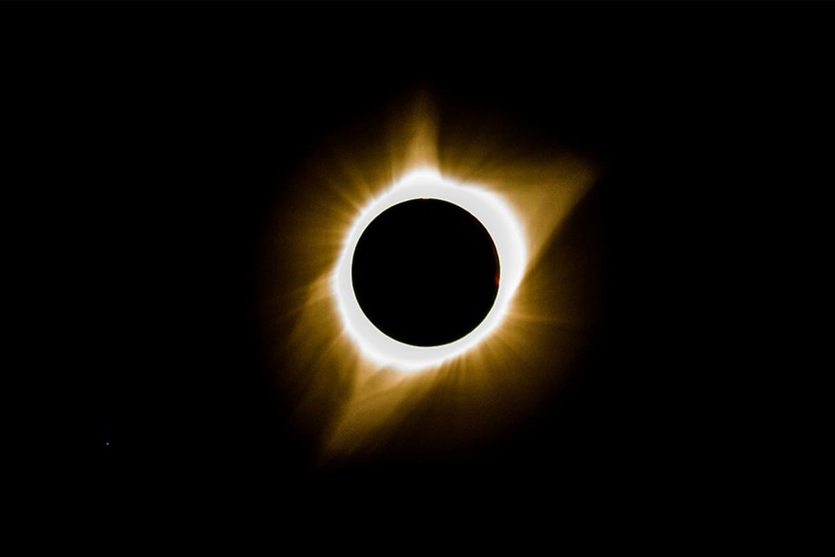 El 21 de septiembre se producirá un eclipse solar parcial que no podrá observarse desde Estados Unidos, aunque sí será accesible en línea
