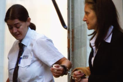 El 24 de septiembre de 2003 fue llevada a la Corte, esposada, cuando apeló la condena a cadena perpetua por el homicidio de Thomas Cressman.