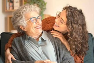 Las mejores frases para enviar por WhatsApp por el Día de la Suegra