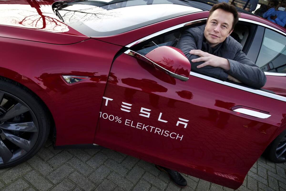 El 51% de los propietarios de los automóviles de Elon Musk están cambiándolos por vehículos de gasolina, según Edmunds