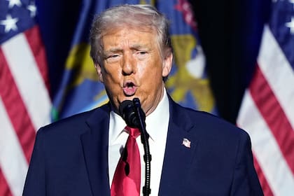 El 54% de los encuestados desaprobó la labor de Trump en el gobierno estadounidense