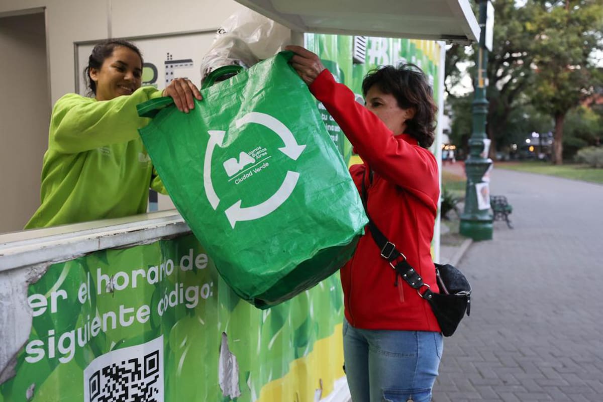 El 56 por ciento de los porteños separa residuos en sus hogares