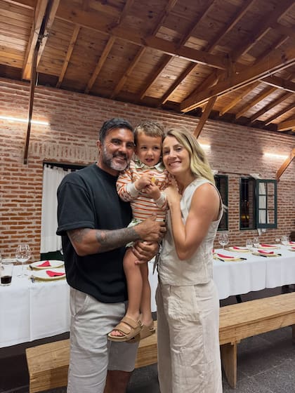 El 6 de mayo de 2022, Cubero y Viciconte le dieron la bienvenida a Luca (Foto: Instagram @micaviciconte)