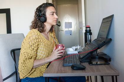 El 73% de los empleados confesaron preferir un mix entre casa y la presencialidad