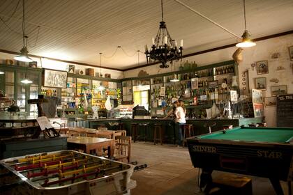 El amplio salón de El Torito, uno de los lugares insignia de Baradero
