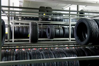 El abastecimiento de neumáticos está en riesgo debido a un conflicto salarial