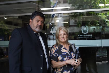 El abogado Alejandro Broitman y Graciela Orlandi, pareja de la víctima