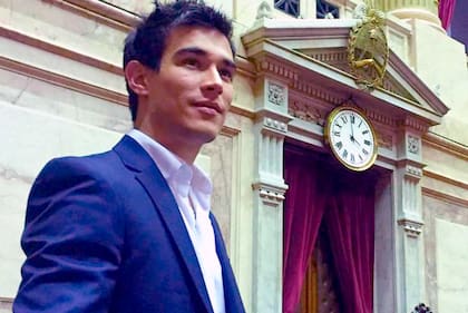 El abogado Nahuel Piccoli Fortuny fue designado director de la BCN